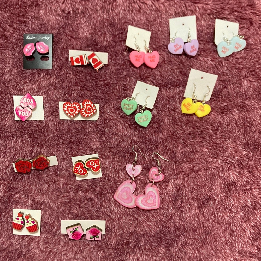 VALENTINE EARRING